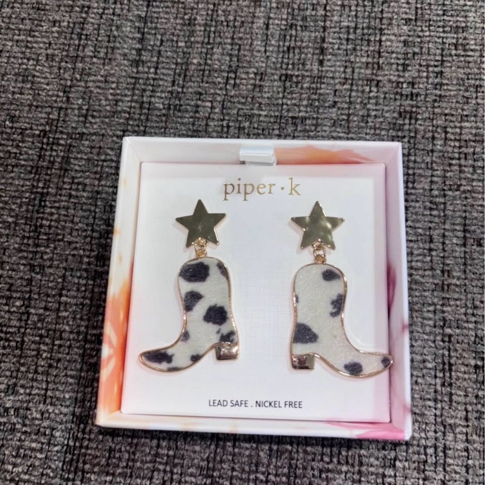Piper Star Top Cow Print Cowboy Boot Earrings - Black & White - Picture 2 of 2